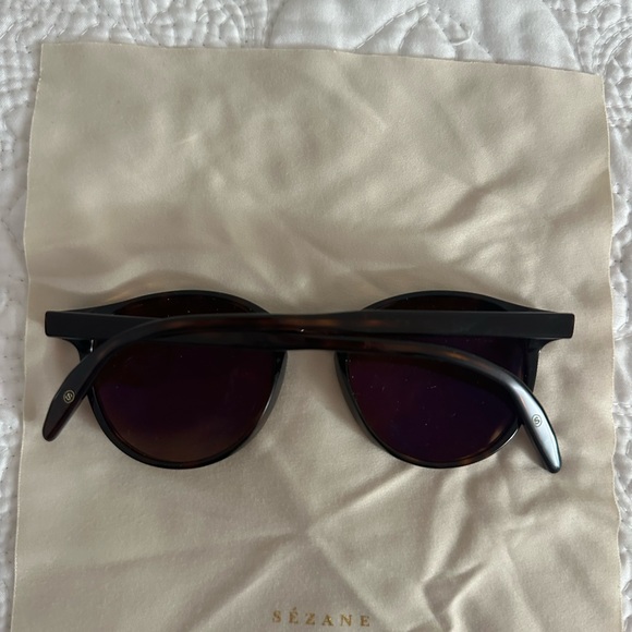 Sezane Penelope Tortoiseshell sunglasses - Picture 7 of 13